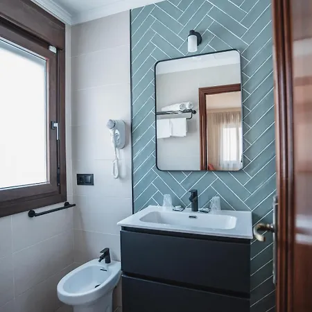 Xunqueira Hotel Portonovo