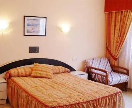 Xunqueira Otel *